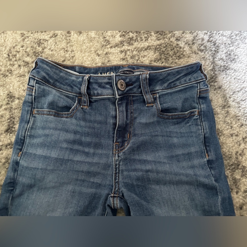 American Eagle Next Level Stretch Skinny Jeans Medium Wash Size 0 Short - Picture 2 of 4